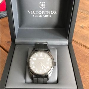 Victorinox Swiss Army unisex watch